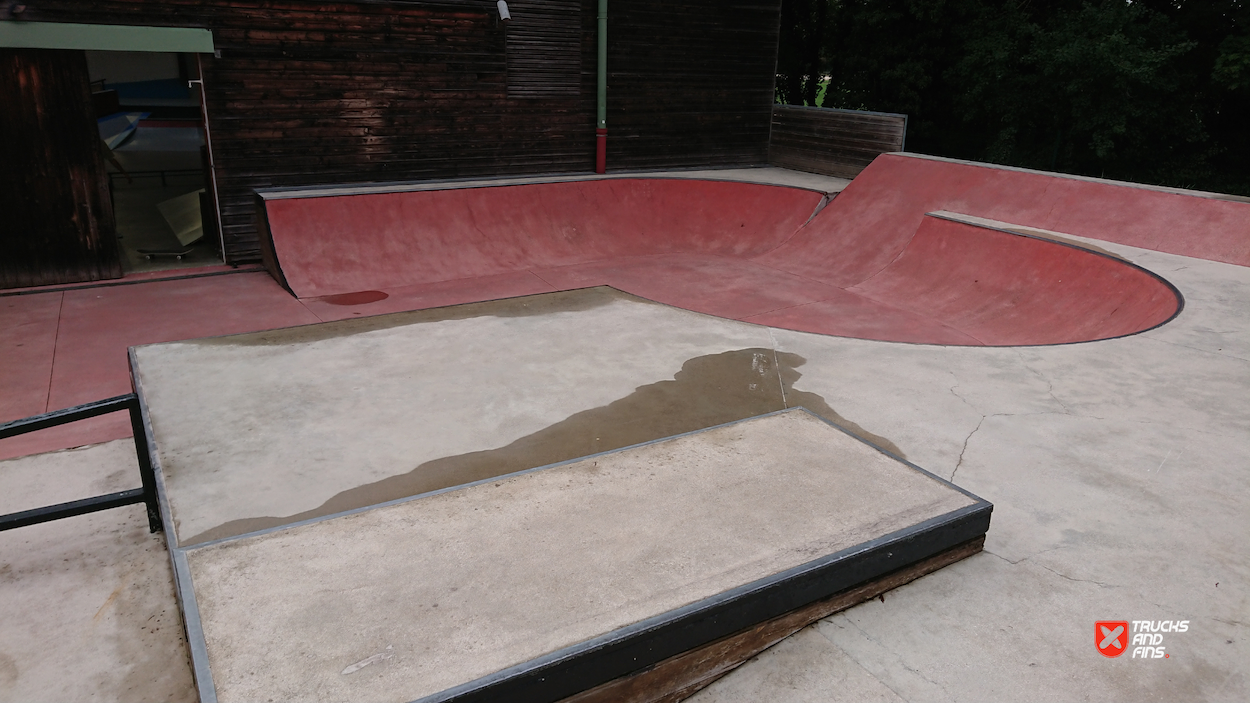 Villiers Sur Orge skatepark